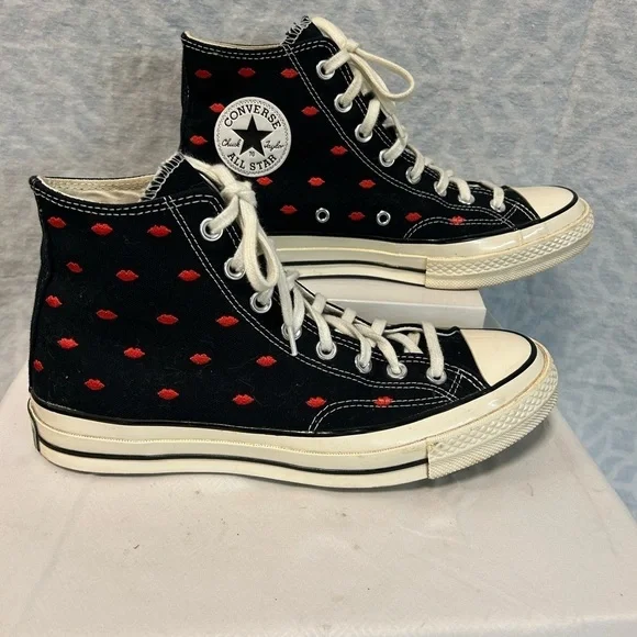 Converse Chuck Taylor Black and Red High Tops - Picture 7 of 11